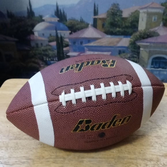 🏈Baden Pro Touchdown Soft Composite Leather Football,like🆕,Nice Gift. 🎁 - Picture 8 of 9